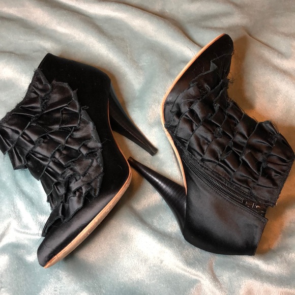 BCBGMaxAzria Black Satin Ruffled Booties - Picture 4 of 8